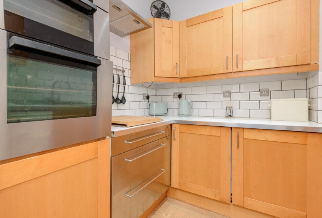 Additional image 4 of 3 Bed Flat, Willowbrae Road, EH8, N1 7GU