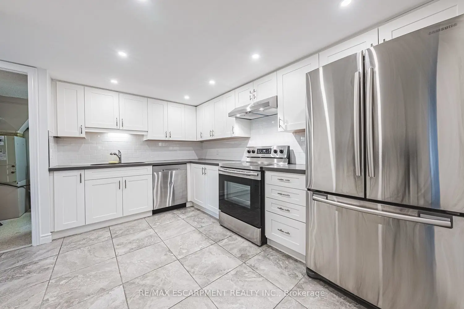 Additional image 7 of 150 Wilson Street 215