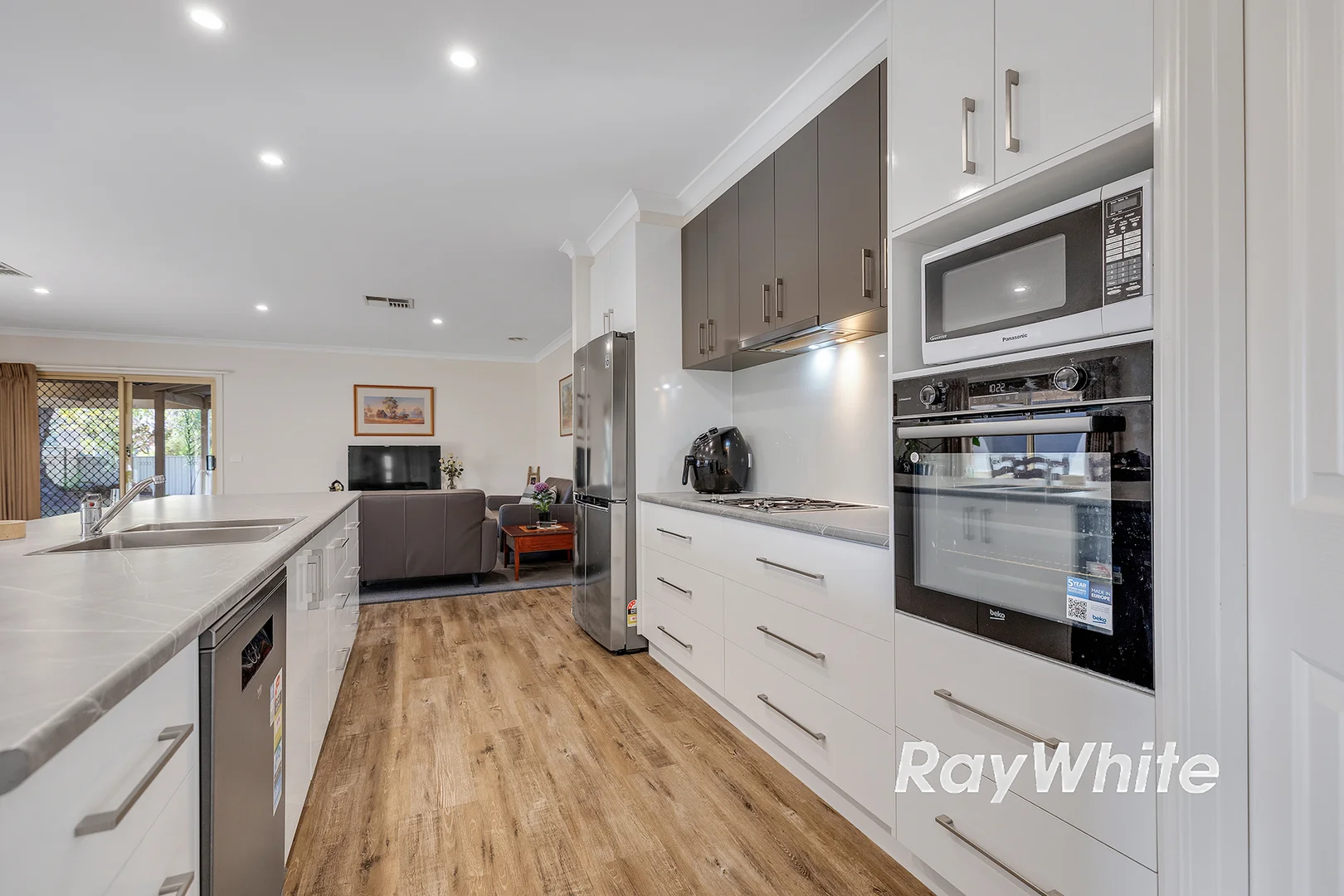 Additional image 7 of 49 Baynes Street, Rochester VIC 3561