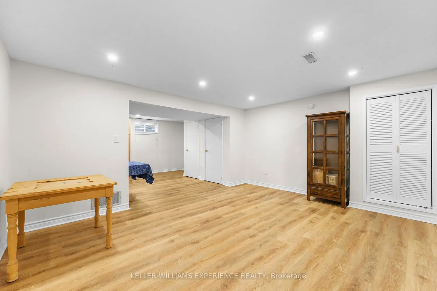 Additional image 11 of 190 Centre Street