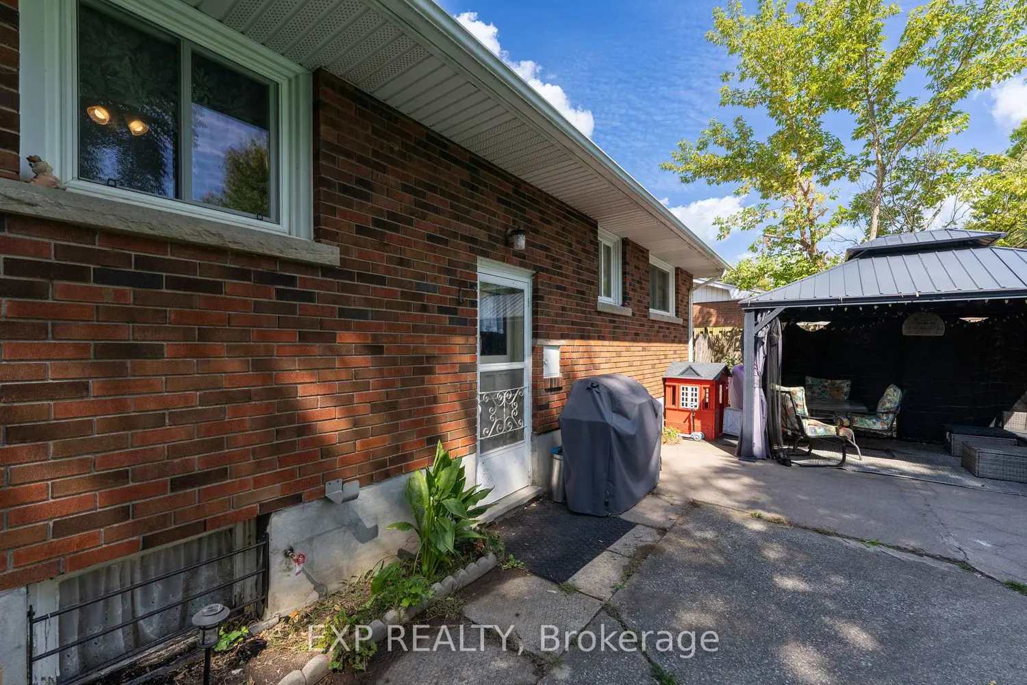 Additional image 12 of 2896 Portage Road