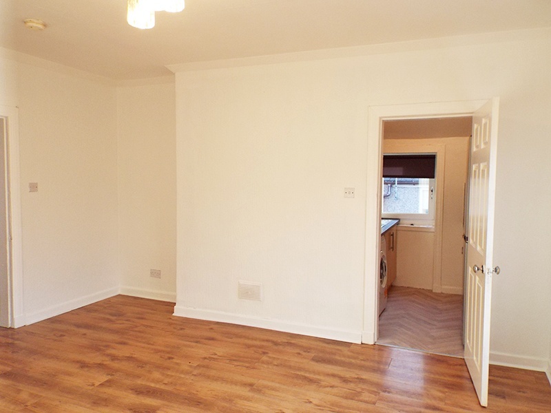 Additional image 4 of 3 Bed Flat, Kingsbridge Crescent, G44, N1 7GU