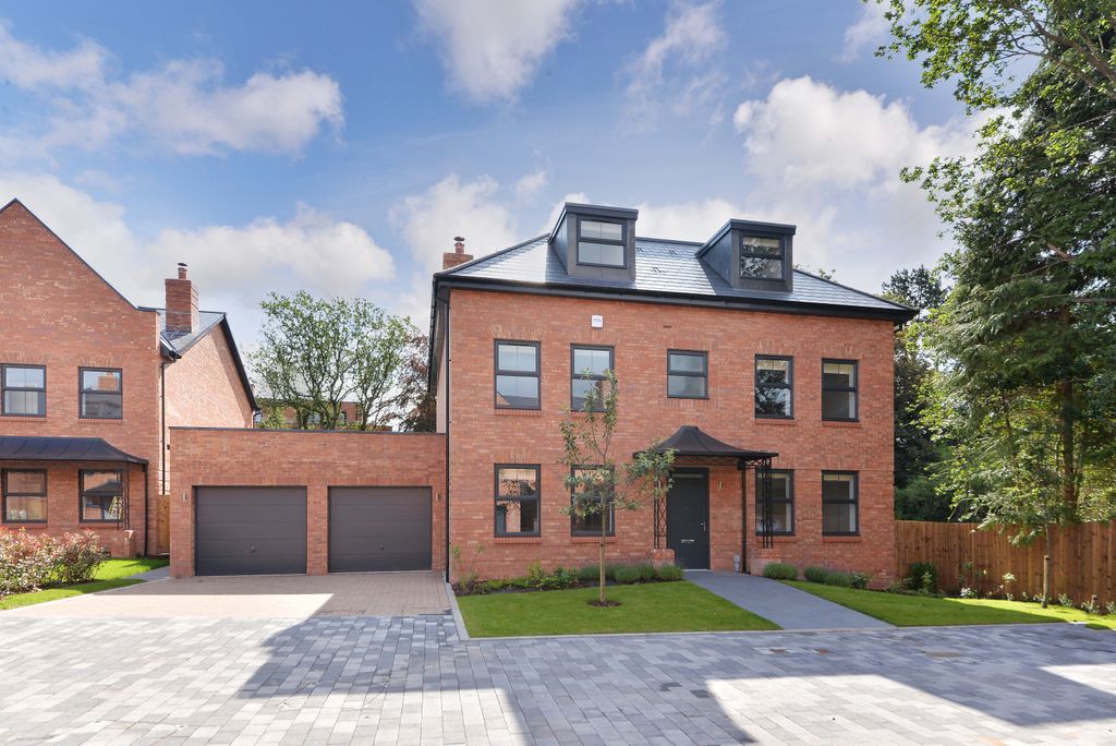6 bed detached house to rentClaremont Gardens, Norfolk Road B15