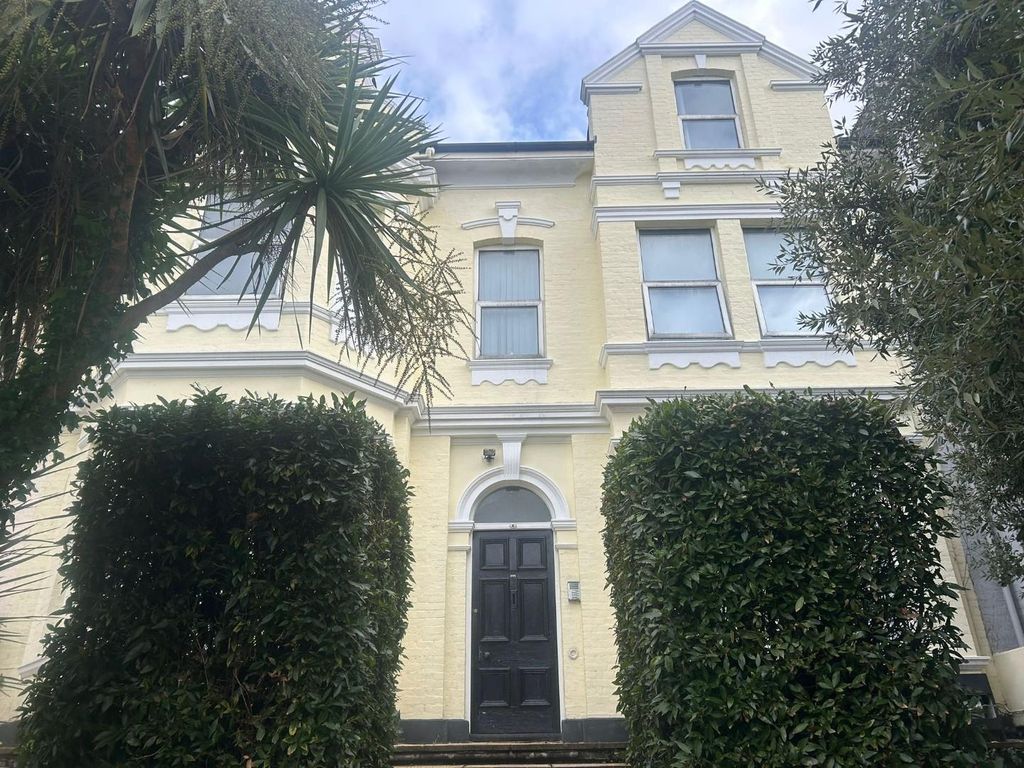Additional image 4 of 1 bed flat to rentLockyer Road, Flat 2, Plymouth PL3