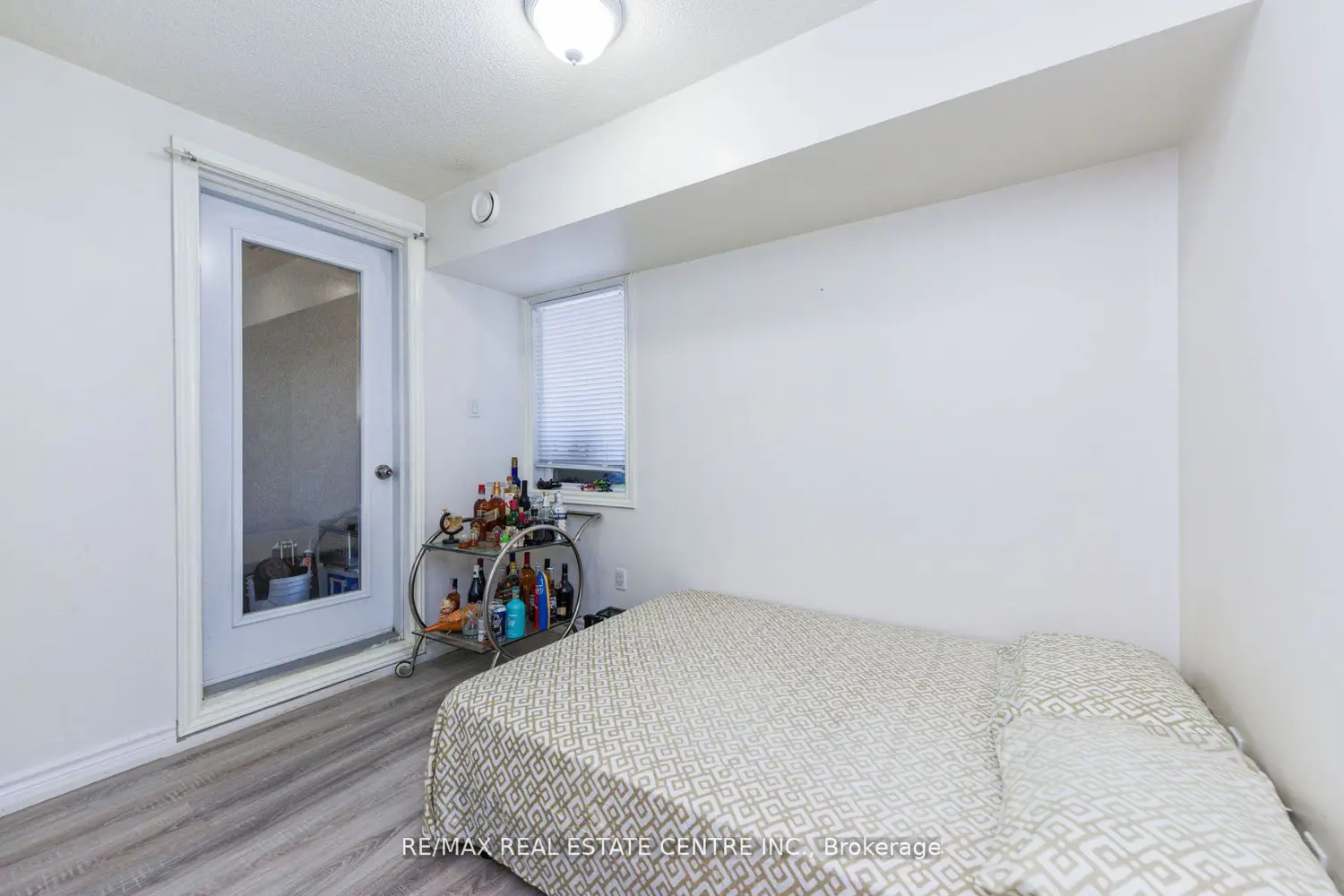 Additional image 7 of 7405 Goreway Drive 520