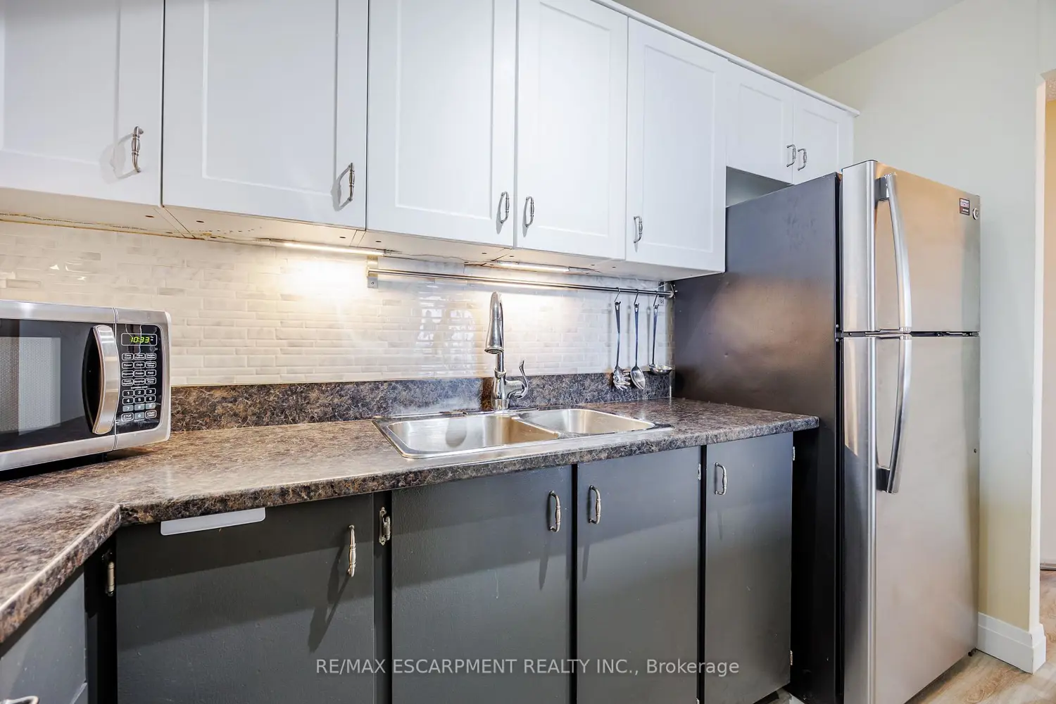 Additional image 7 of 150 Charlton Avenue 2604