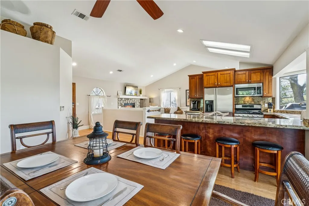 Additional image 54 of 27391 Peninsula Dr, Lake Arrowhead, CA 92352