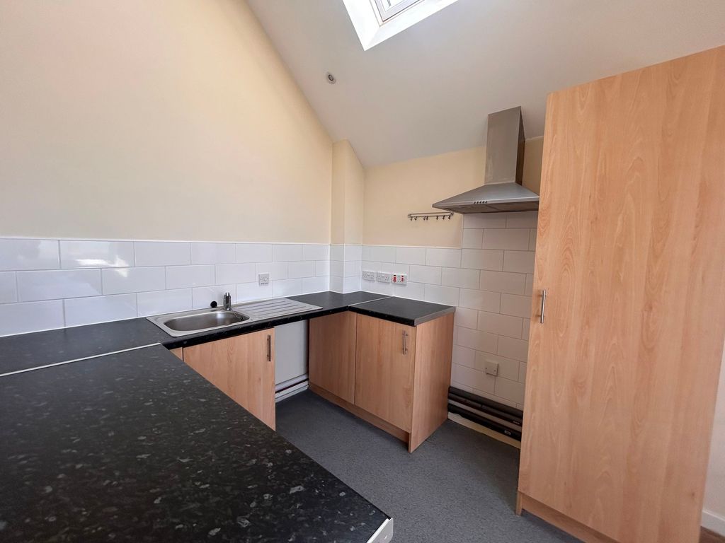 Additional image 3 of 2 bed flat to rentSwalwell Close, Prudhoe NE42