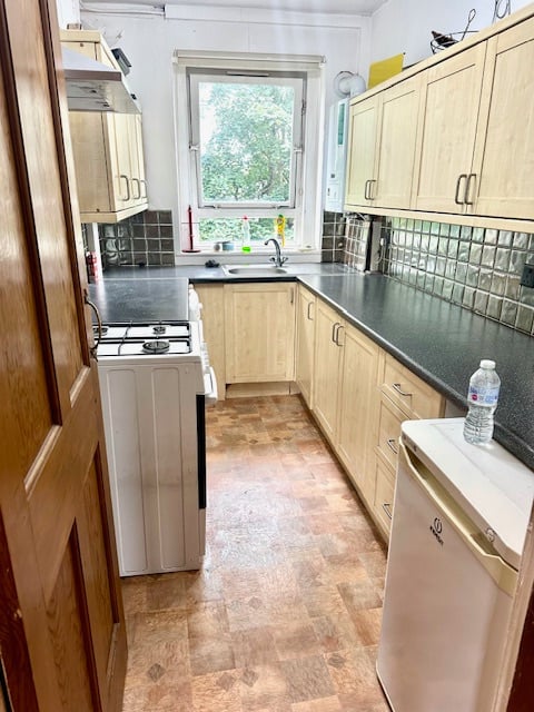 Additional image 5 of 2 Bed Flat, Paisley Road West, G52, N1 7GU