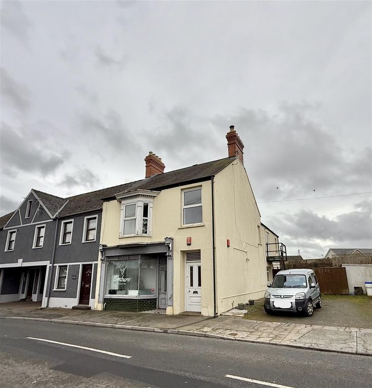 Additional image 2 of 2 bed flat to rentMonkton, Pembroke SA71