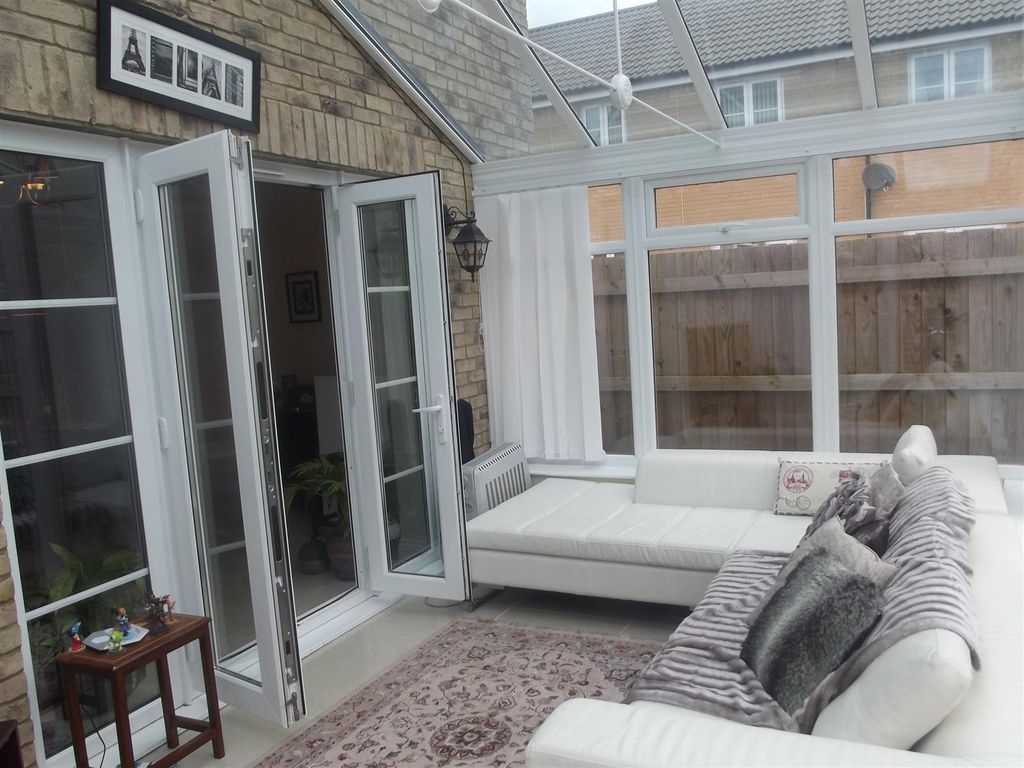 Additional image 5 of 4 bed town house to rentRhode Island Drive, Exeter EX2