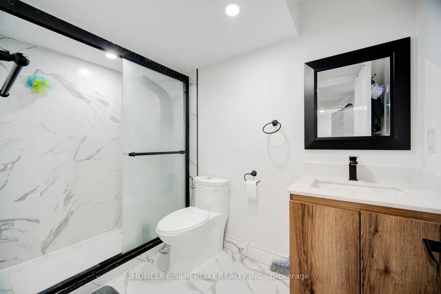 Additional image 19 of 55 Longboat Run