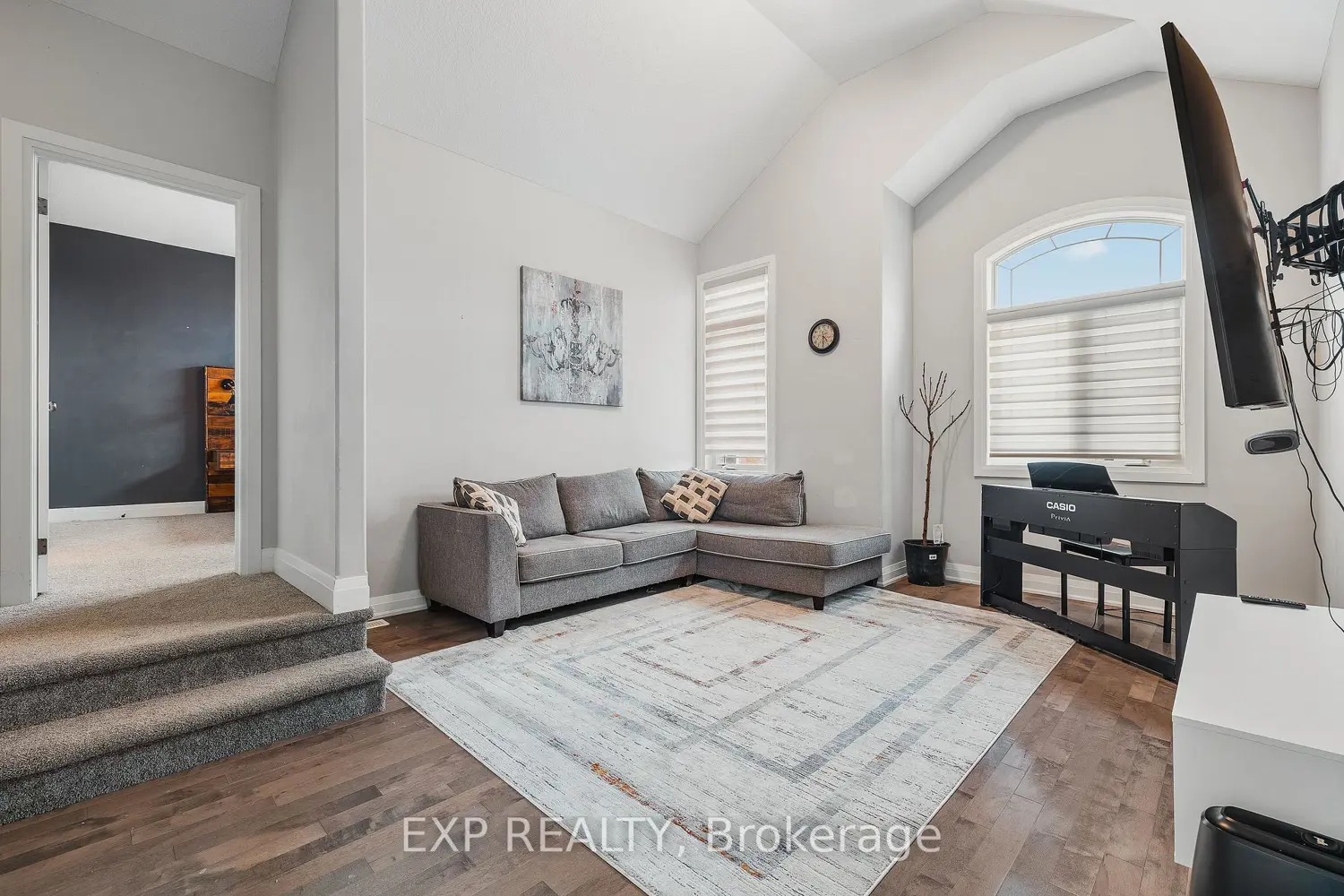 Additional image 6 of 346 Moorlands Crescent