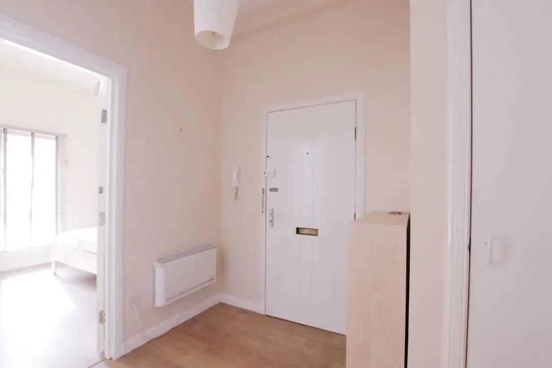 Additional image 11 of 2 Bed Flat, Argyle Street, G3, N1 7GU