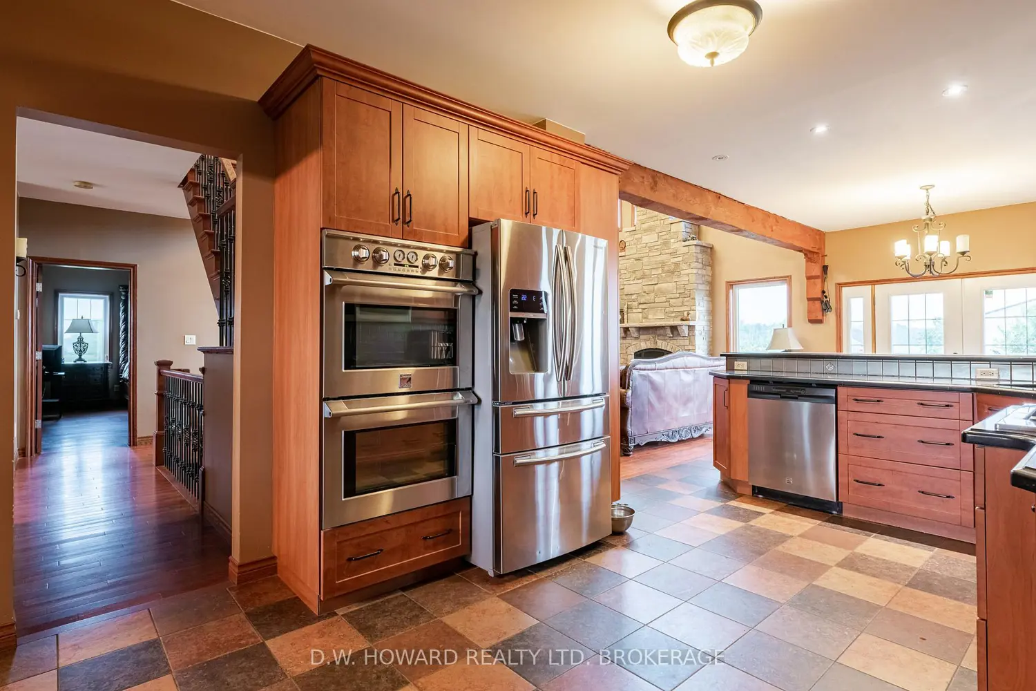 4480 Michener Road photo 2