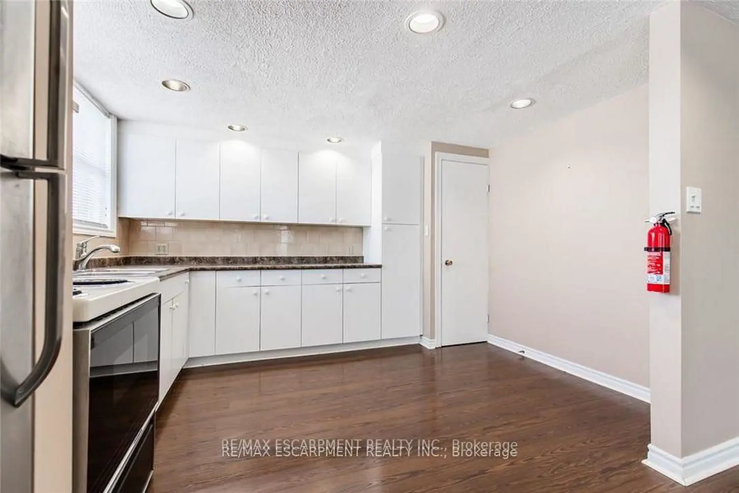 Additional image 11 of 2340 King Street