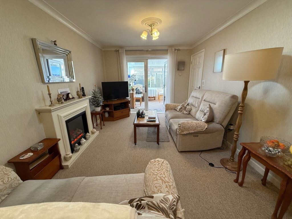 Additional image 15 of Bowleaze, Abbey Manor Park, Yeovil, Somerset, BA21 3RY