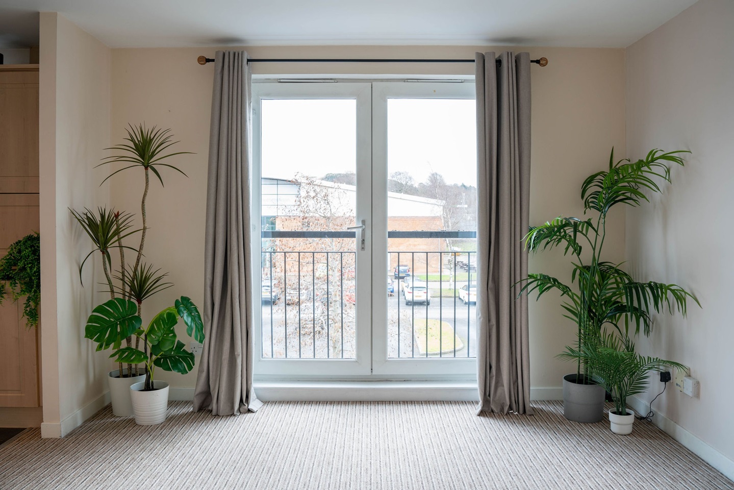 Additional image 4 of 2 Bed Flat, New Mart Square, EH14, N1 7GU