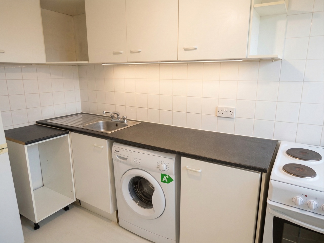 Additional image 3 of 4 Bed Flat, Argyle Street, G3, N1 7GU