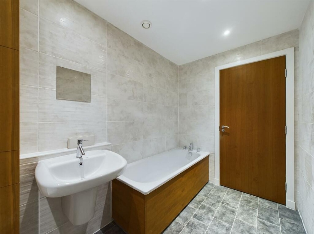 Additional image 14 of 2 Bed Flat, Glasgow Harbour Terraces, G11, N1 7GU