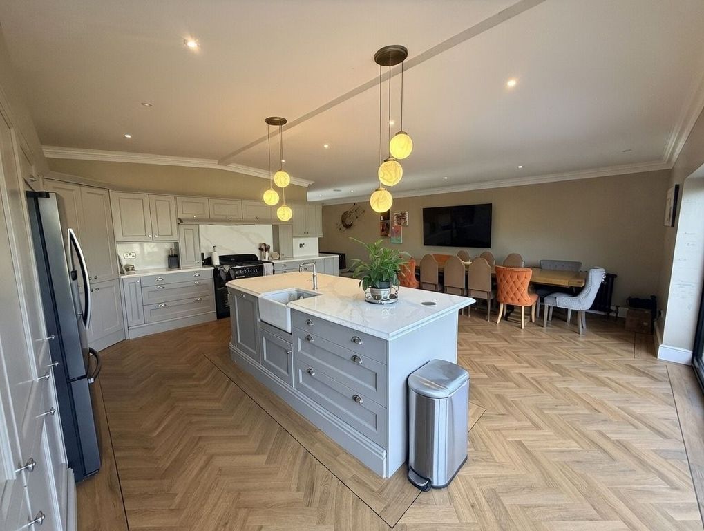 Additional image 8 of 2 bed detached house to rentCrescent Road, Birkdale, Southport PR8
