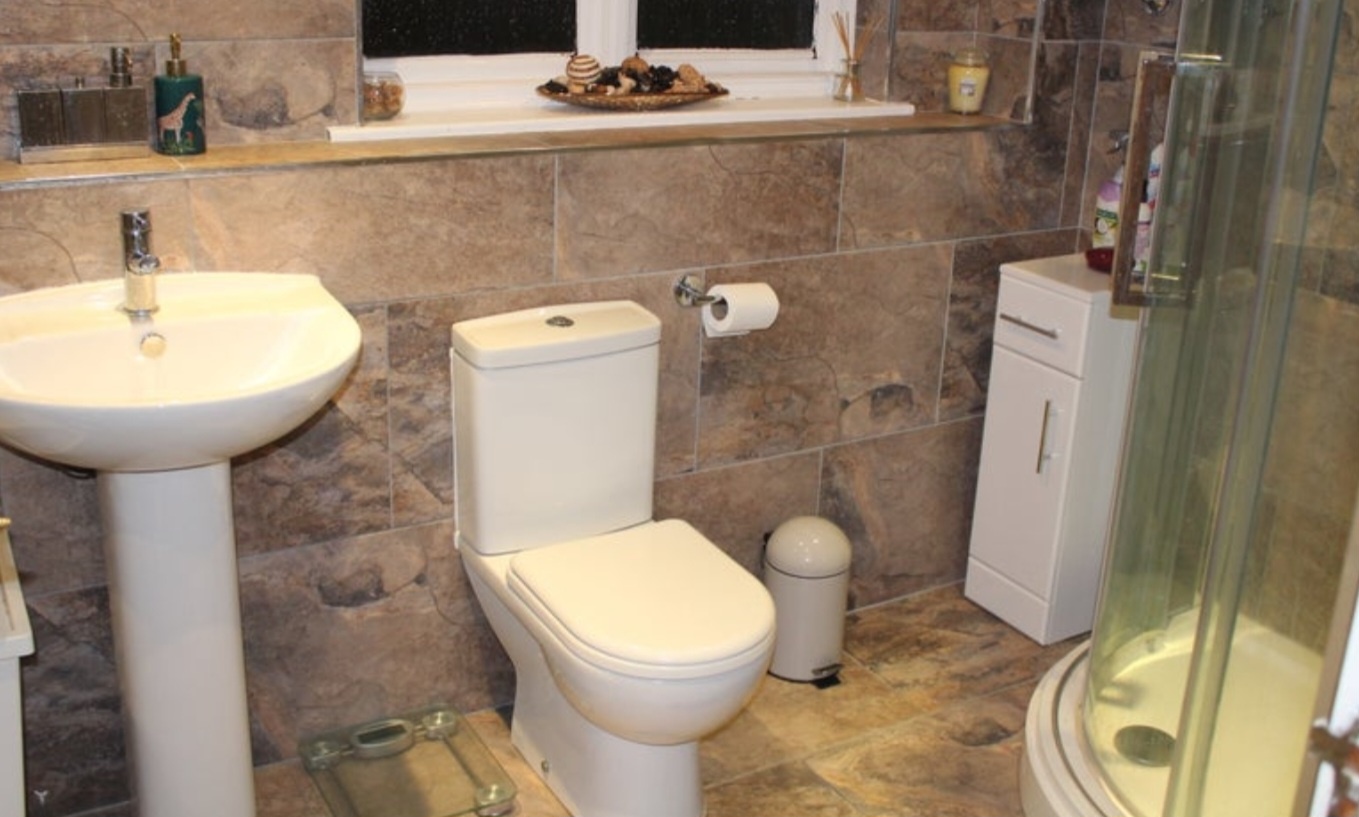 Additional image 6 of Room in a Shared House, Stewart Grove, EH22, N1 7GU