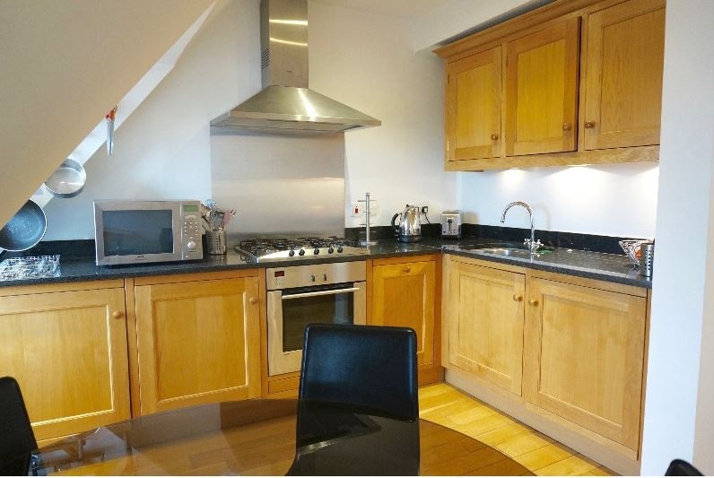 Additional image 4 of 2 Bed Flat, Young Street South Lane, EH2, N1 7GU