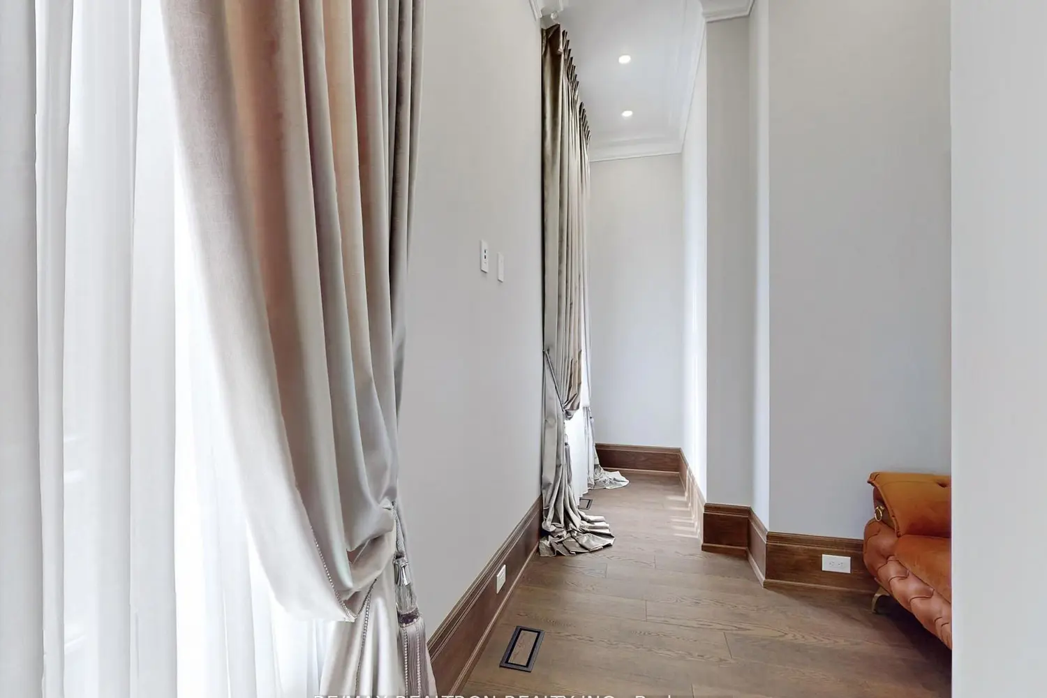 Additional image 6 of 14358 Bathurst Street