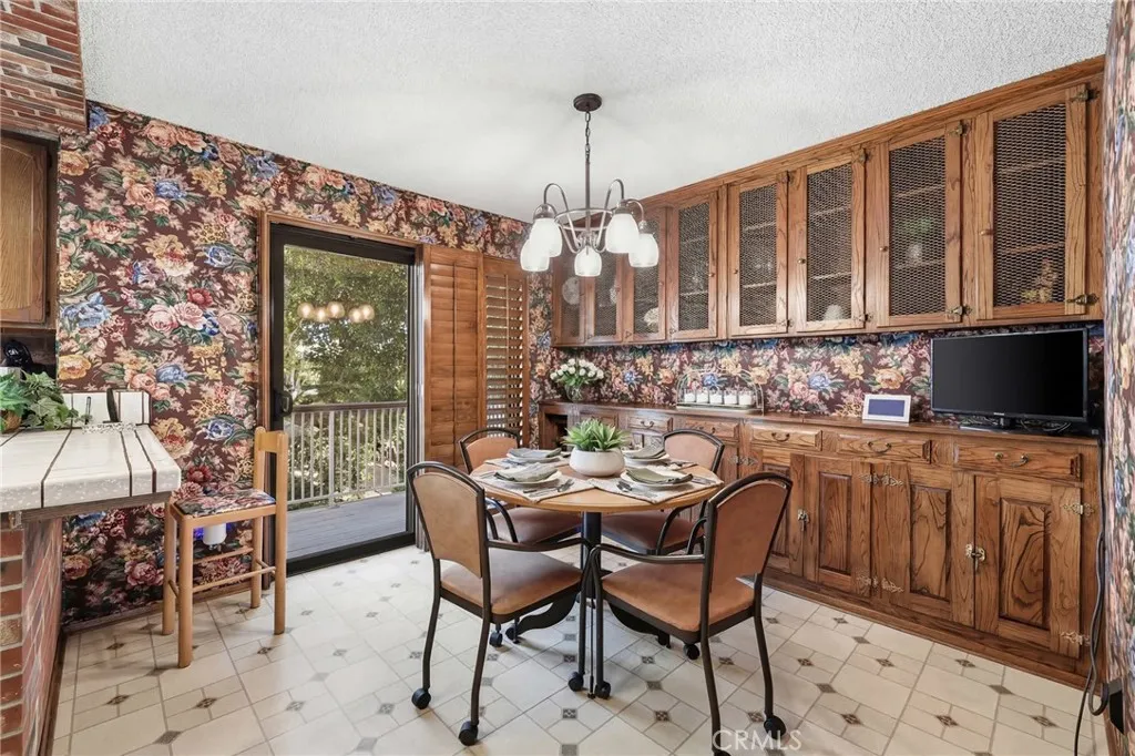 Additional image 10 of 7100 Balboa Boulevard Unit 1003, Lake Balboa, CA 91406