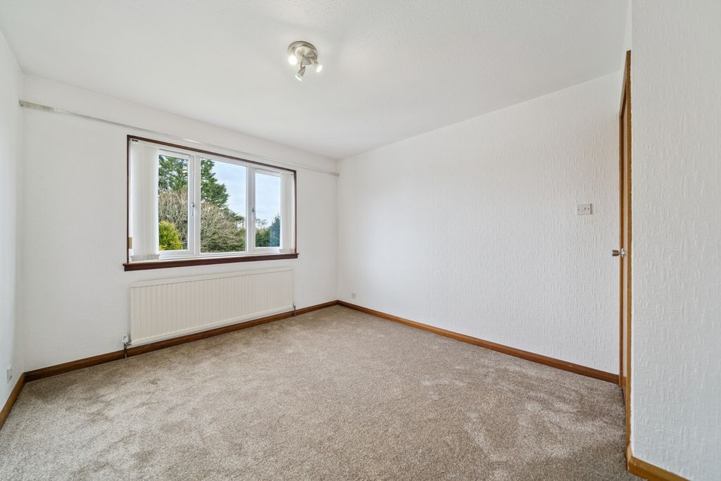 Additional image 12 of 4 bed detached house to rentWarnock Road, Newton Mearns, Glasgow G77