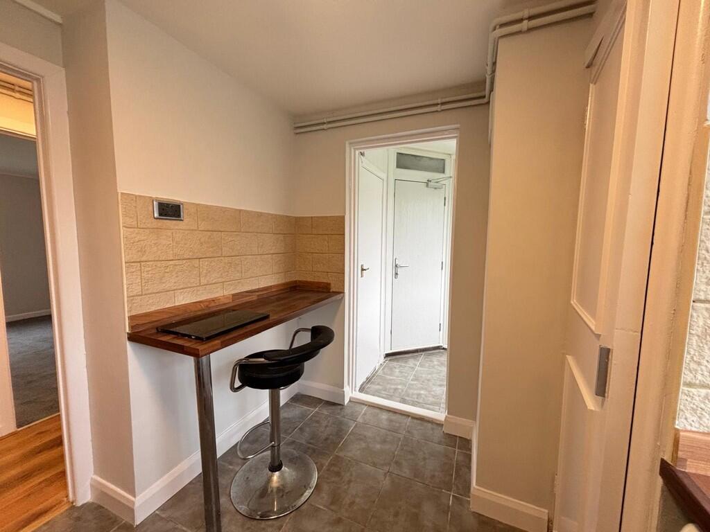 Additional image 7 of Berkeley Court, Hermes Place