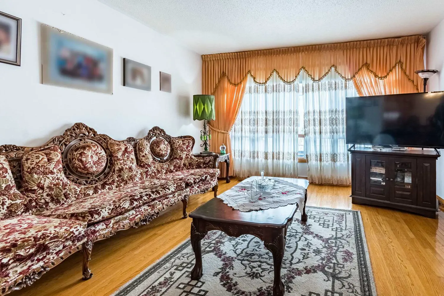 126 Spruce Avenue photo 5