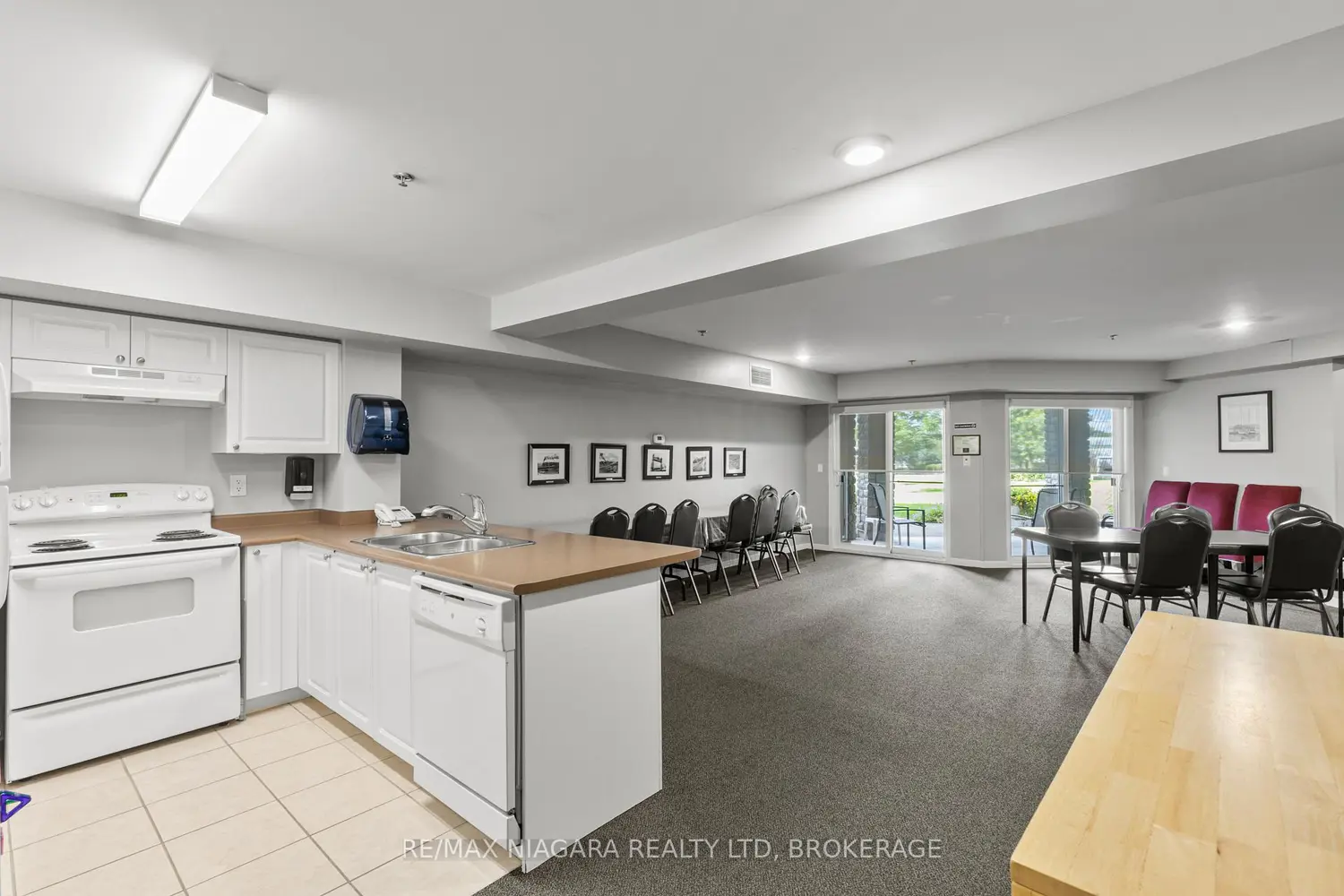 Additional image 14 of 330 Prince Charles Drive 1304