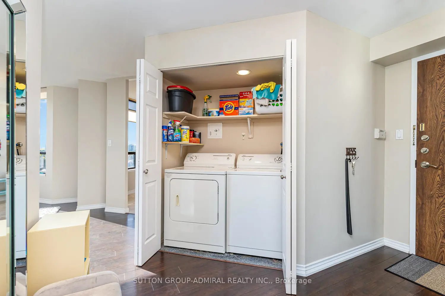 Additional image 12 of 7440 Bathurst Street 807