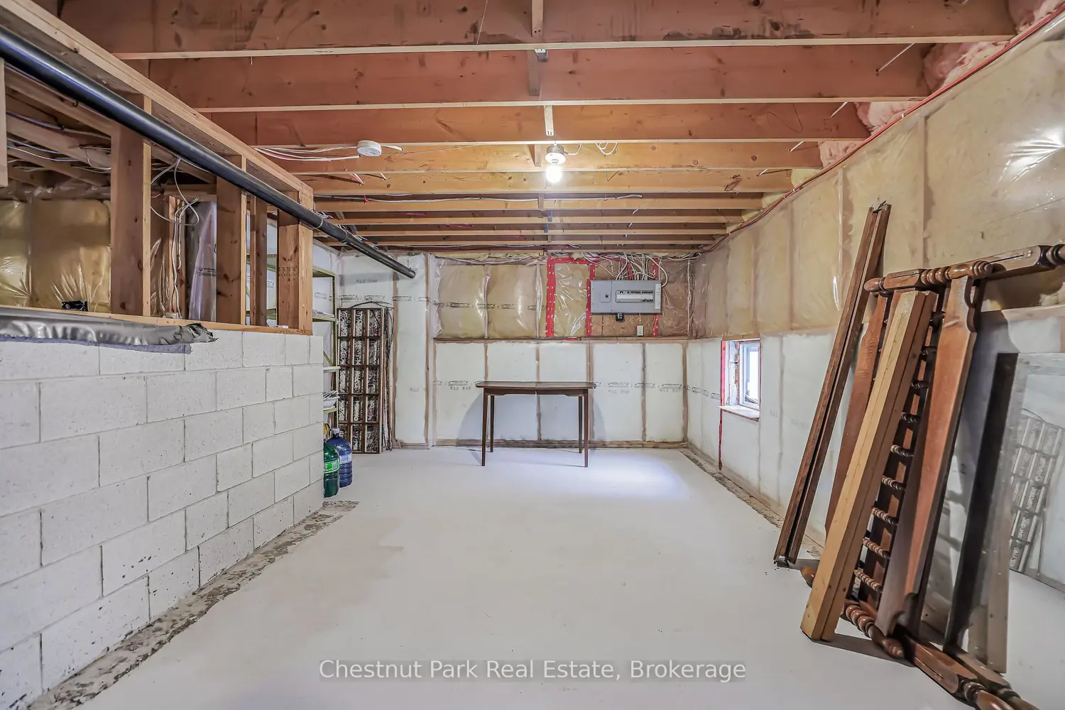 Additional image 18 of 137 Pine Tree Harbour Road