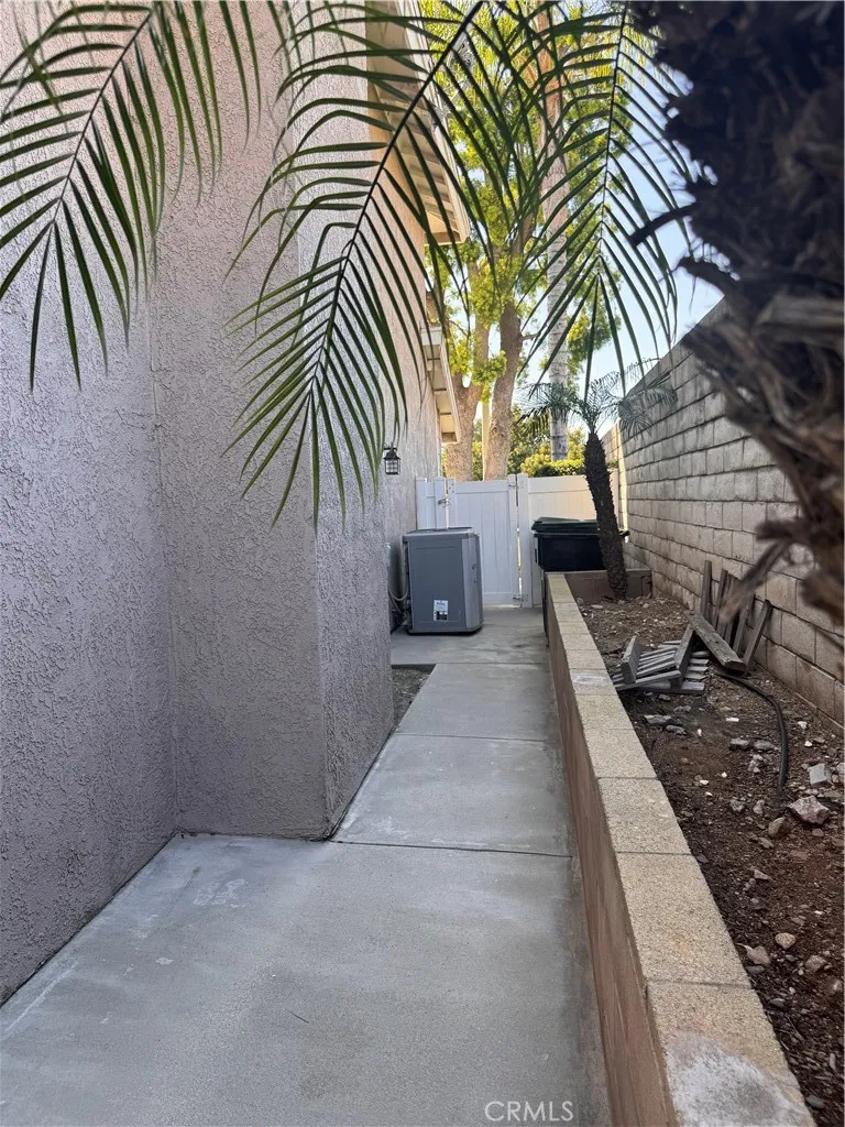 Additional image 75 of 7707 Newcastle Court, Highland, CA 92346