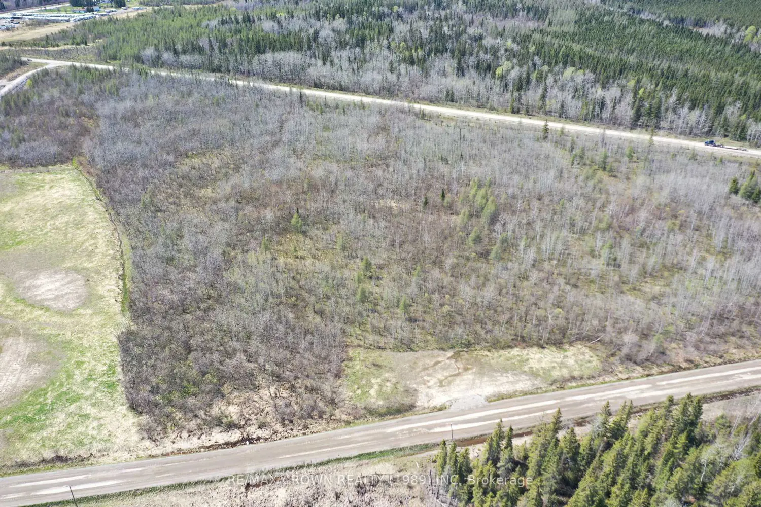 Additional image 19 of 73 Clear Lake North Road