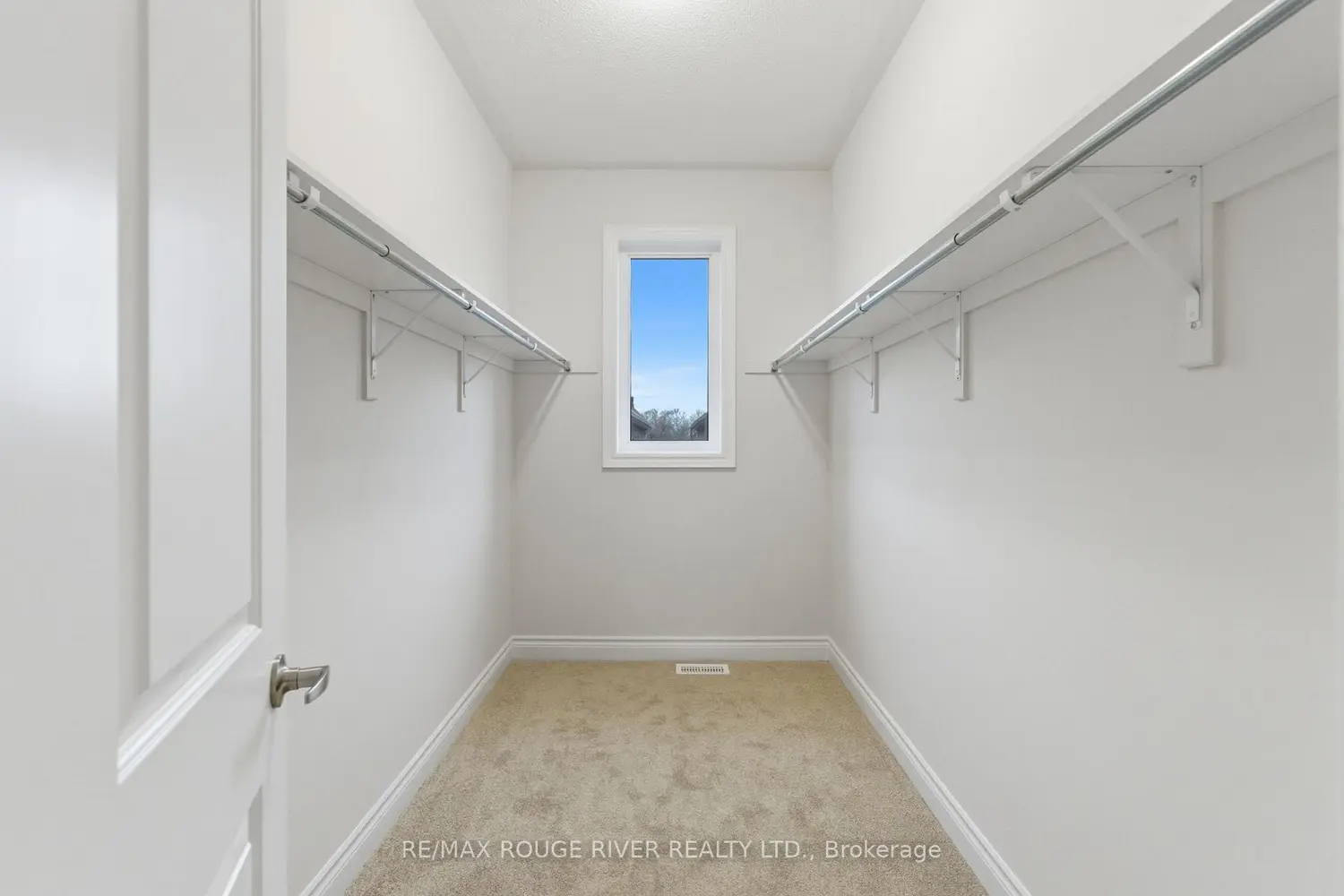 Additional image 11 of 15 Brabin Circle