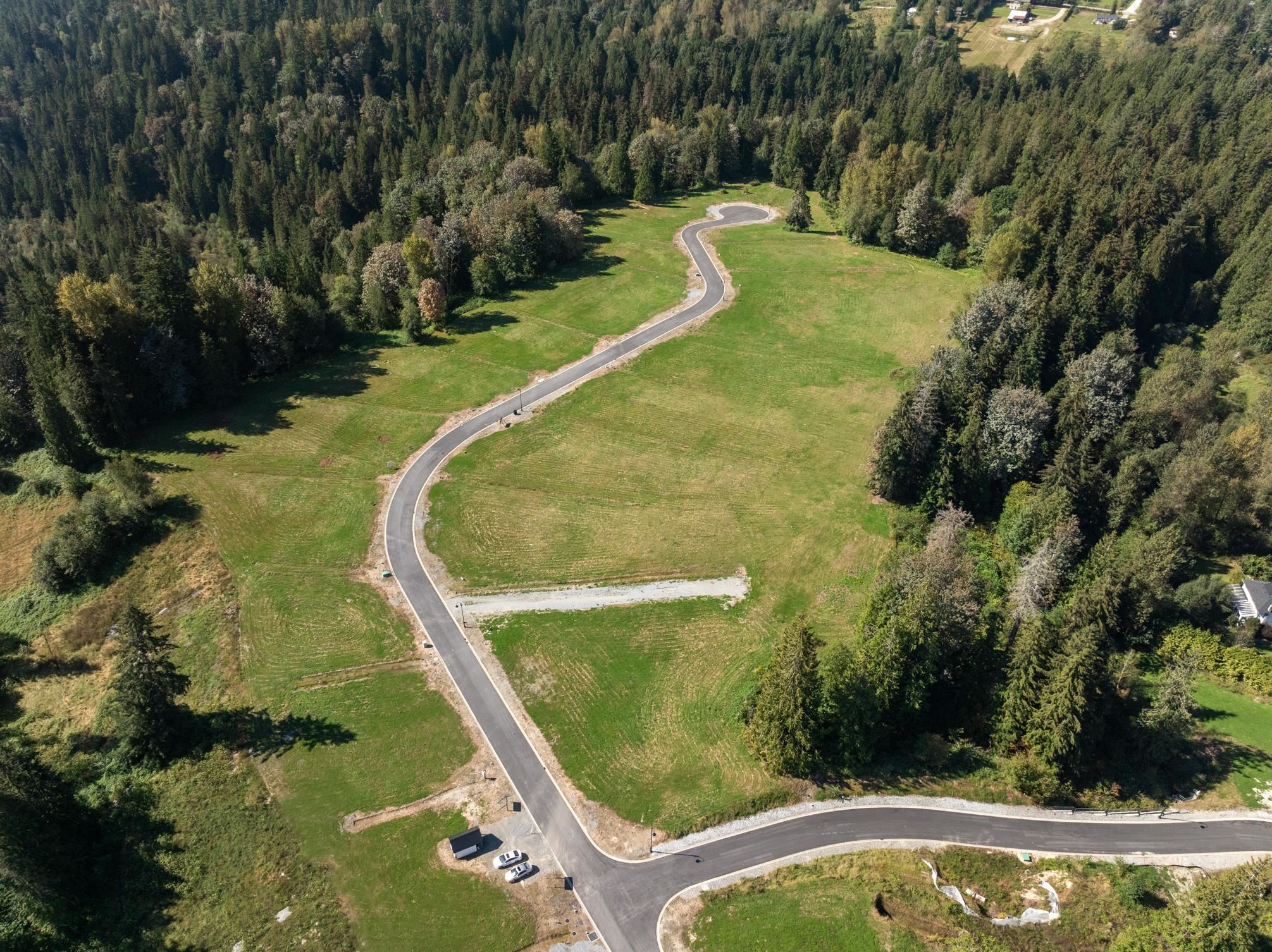 Additional image 2 of 32415 Silver Creek Drive, Mission, BC, V2V 0L7