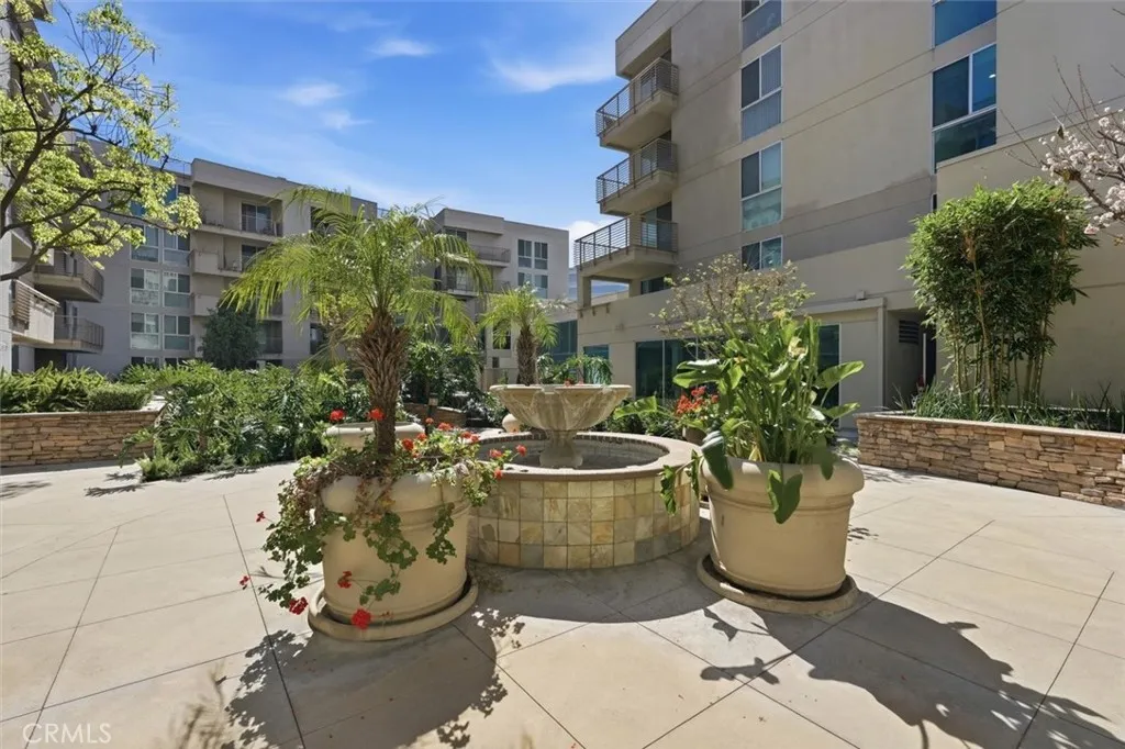 Additional image 69 of 267 S San Pedro St Unit 315, Los Angeles, CA 90012