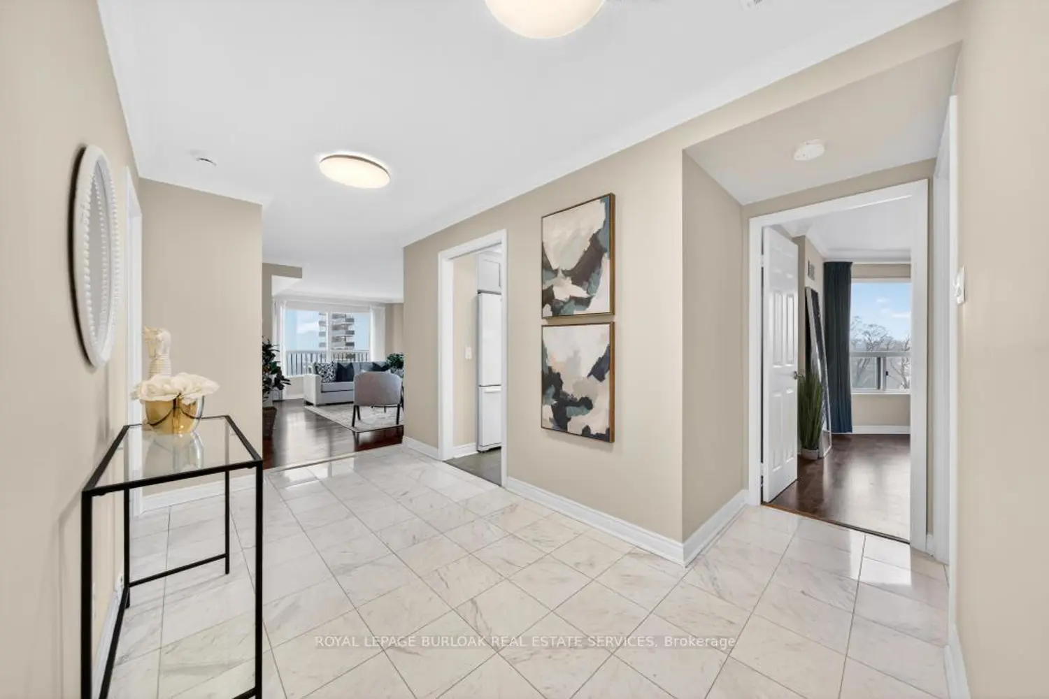 Additional image 2 of 2190 Lakeshore Road 801