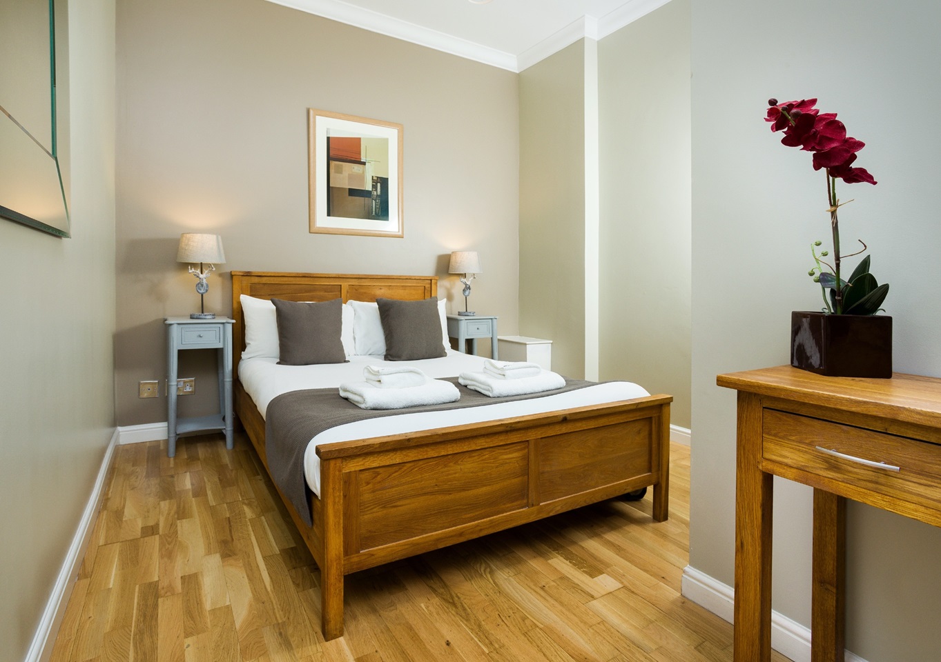 Additional image 3 of 2 Bed Flat, Advocates Close, EH1, N1 7GU