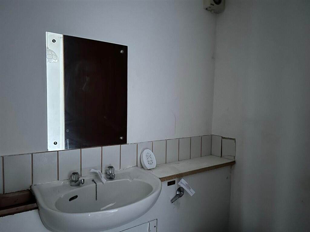 Additional image 7 of Swan Gardens, BIRMINGHAM