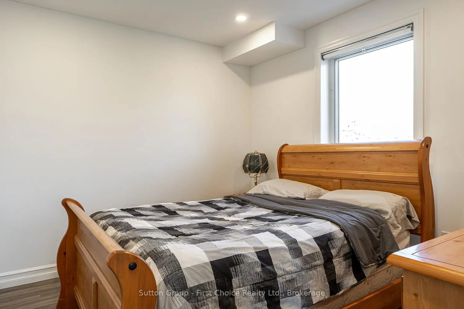 Additional image 14 of 100 Gordon Street 201