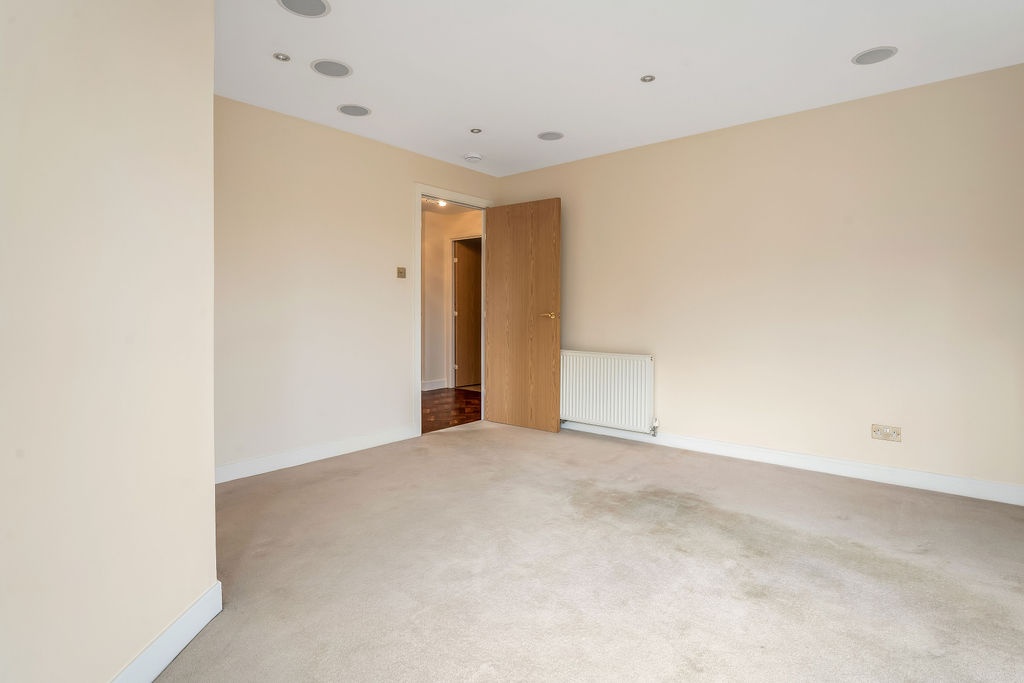 Additional image 6 of 2 Bed Flat, Meggetland View, EH14, N1 7GU