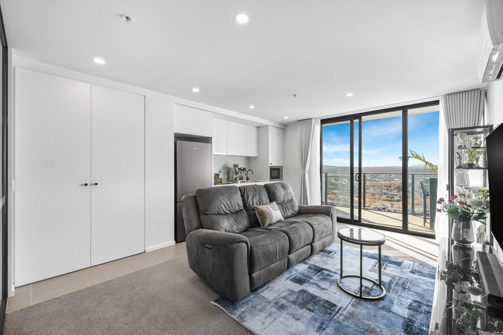 Additional image 5 of 1408/90 Swain Street, Gungahlin ACT 2912