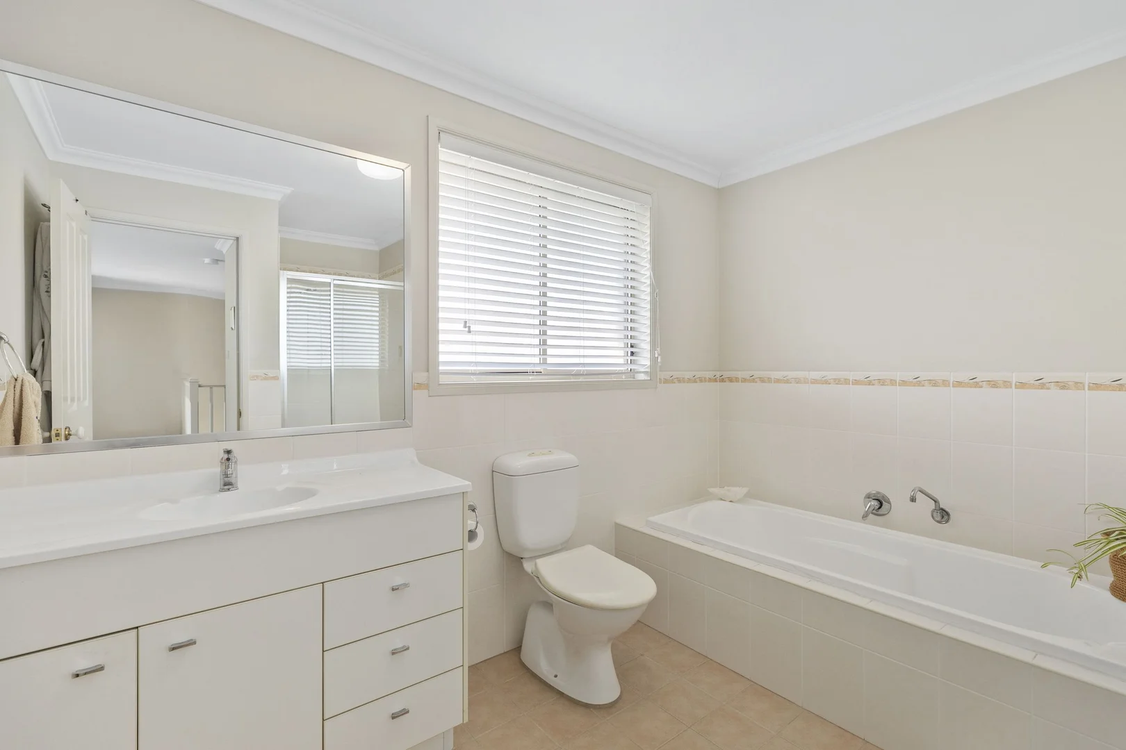 Additional image 8 of 138 Hutton Road, The Entrance North NSW 2261