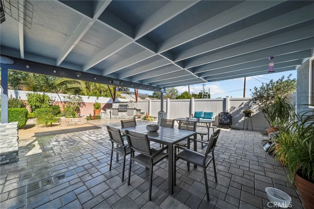 Additional image 68 of 10111 Elkwood St, Sun Valley, CA 91352