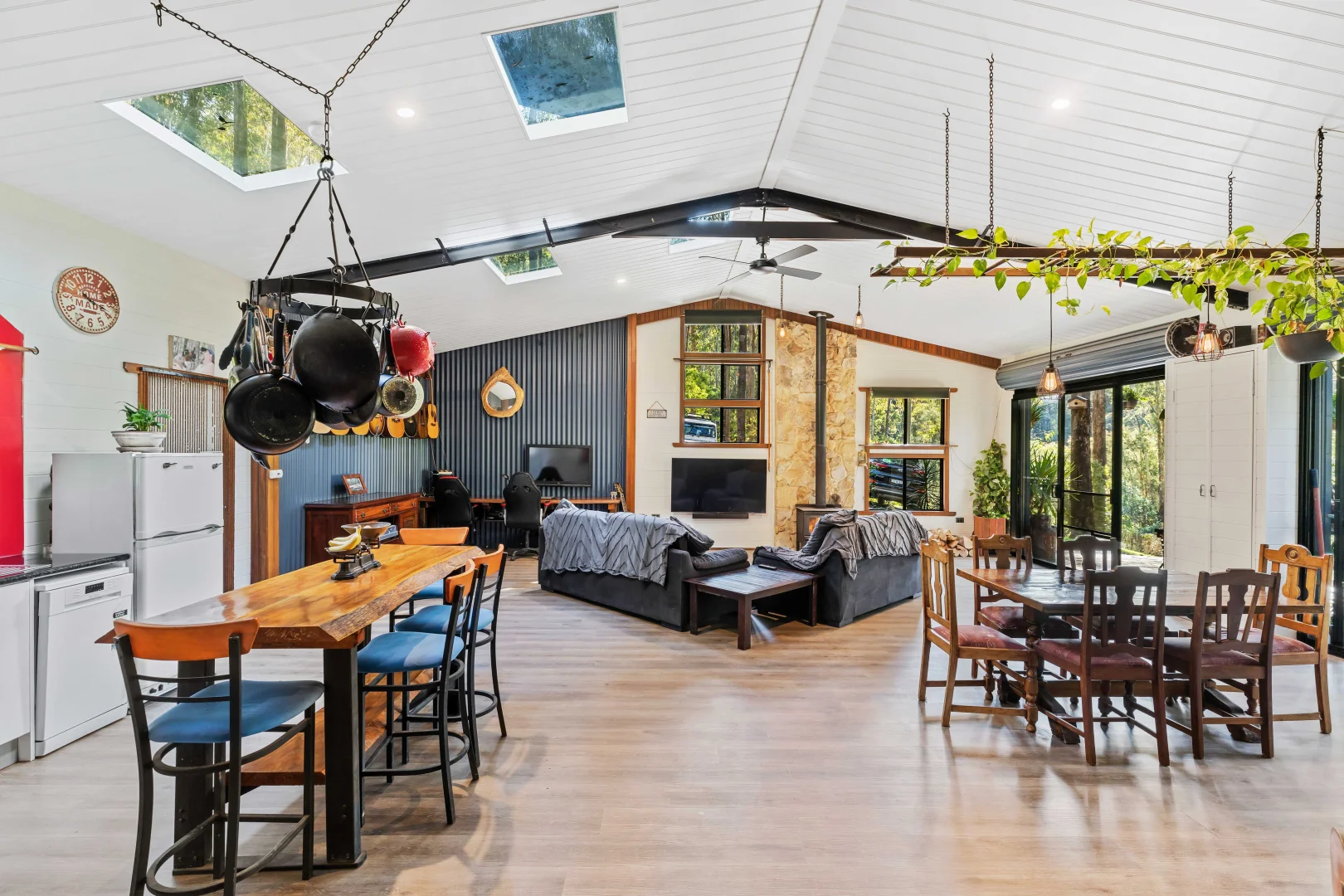 Additional image 7 of 576 Sandy Creek Road, Quorrobolong NSW 2325