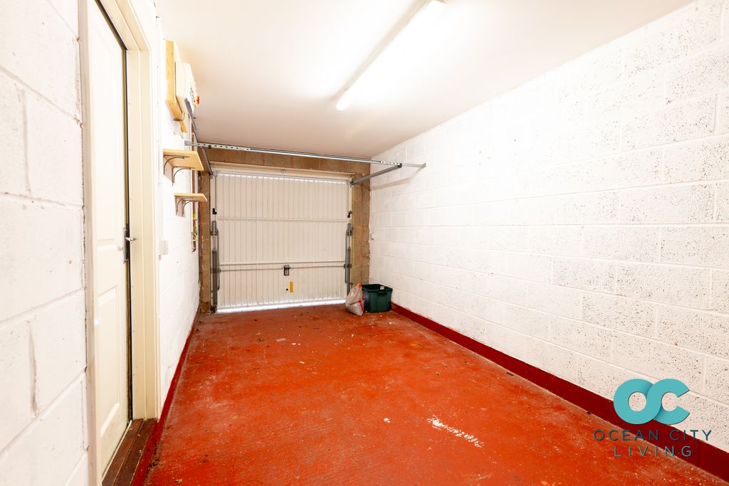Additional image 25 of 4 bed town house to rentBridge View, Plymouth PL5